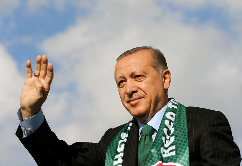 © Reuters. متحدث باسم إردوغان: لا نقبل بدعوة وحدات حماية الشعب لمحادثات آستانة