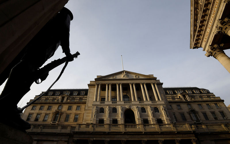 © Reuters. The Bank of England is seen in the City of London, Britain