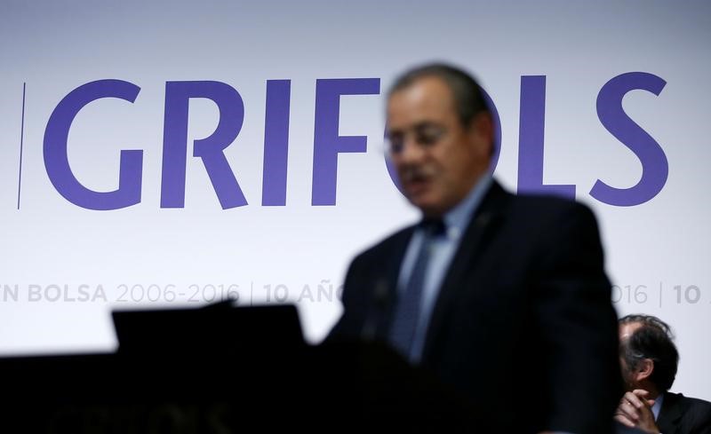 © Reuters. Grifols eleva beneficio a septiembre un 7,8 por ciento