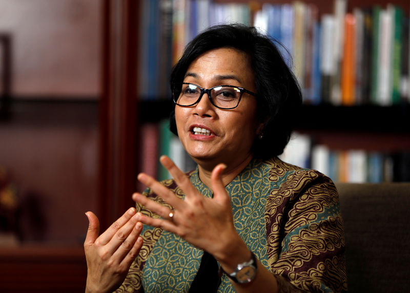 © Reuters. Indonesian Finance Minister Sri Mulyani Indrawati gestures during an interview with Reuters at the Finance Ministry in Jakarta