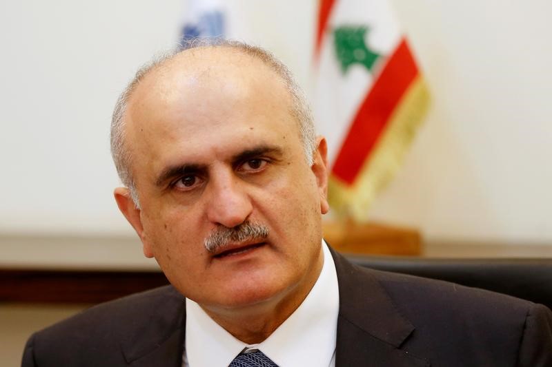 © Reuters. وزير المالية اللبناني: الاقتصاد والليرة لا يواجهان خطرا نتيجة استقالة الحريري