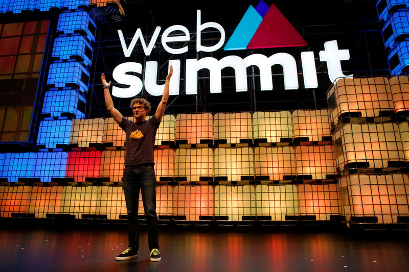 © Reuters. Paddy Cosgrave fala durante abertura da Web Summit em Lisboa, Portugal