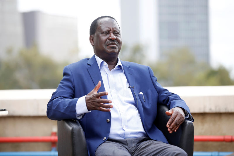 © Reuters. Kenyan opposition leader Raila Odinga of the National Super Alliance coalition speaks during an interview with Reuters in Nairobi