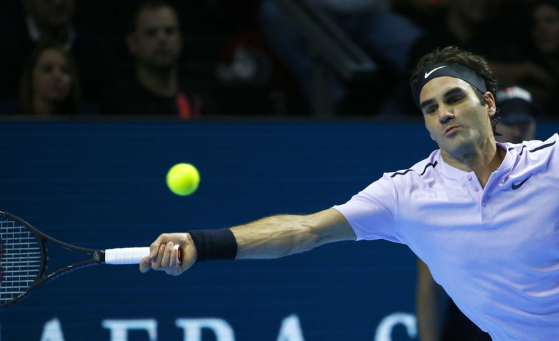 © Reuters. Zverev, la gran amenaza para Federer en la fase de grupos del ATP Tour Finals