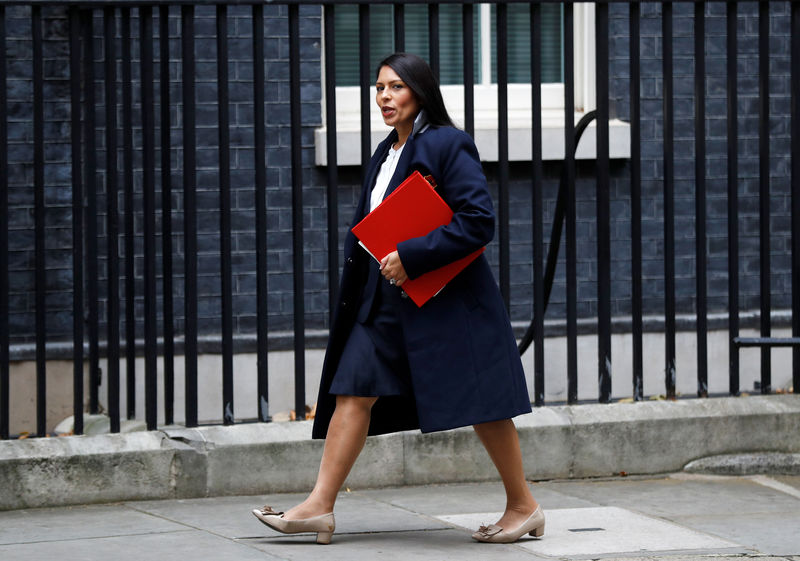 © Reuters. Priti Patel chega para reunião em Londres