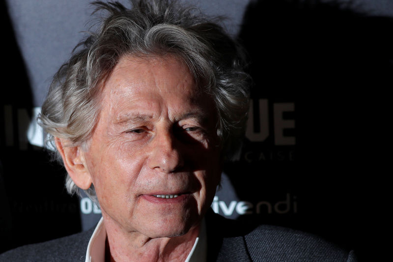 © Reuters. Diretor Roman Polanski posa para fotos antes da exibição de seu filme "Based on a True Story", em Paris