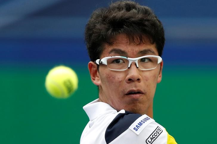 © Reuters. FILE PHOTO: Tennis - Shanghai Masters tennis tournament