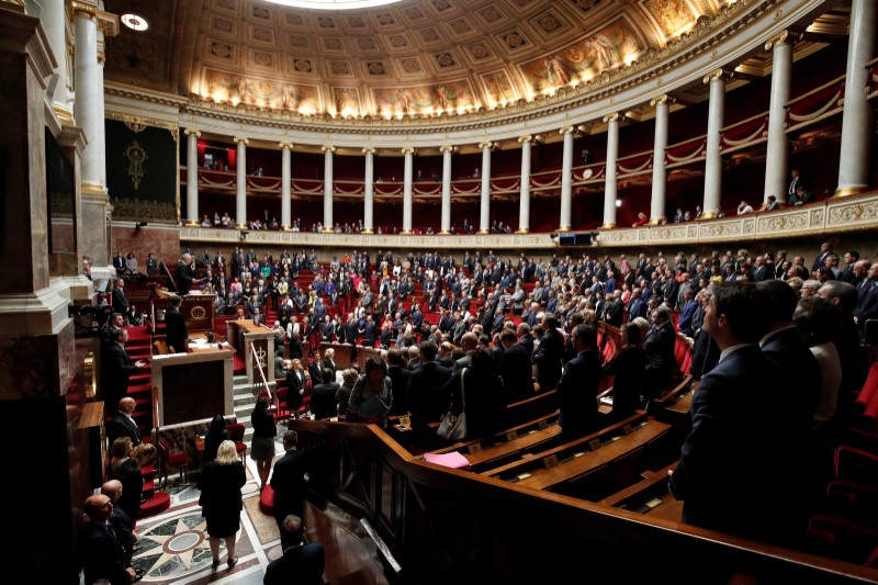 © Reuters. DÉSACCORD ASSEMBLÉE-SÉNAT SUR LA SURTAXE D'IS