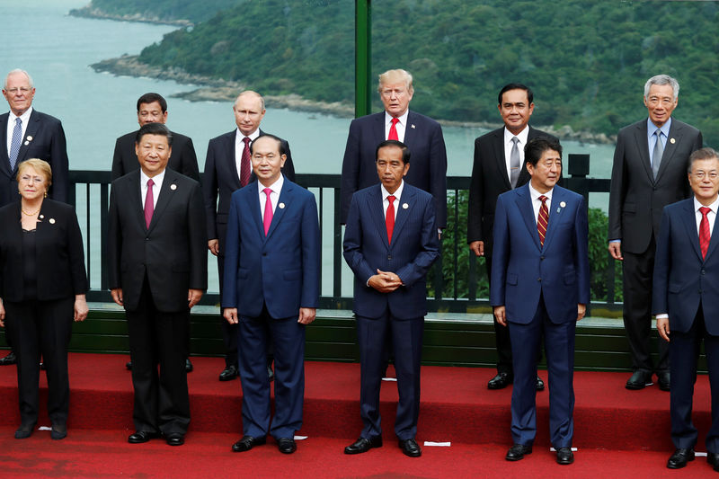 © Reuters. Los líderes de la APEC acuerdan actuar contra "prácticas comerciales desleales"