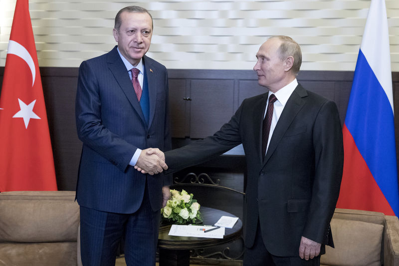 © Reuters. بوتين: روسيا وتركيا تدشنان أول مفاعل نووي في أكويو في 2023