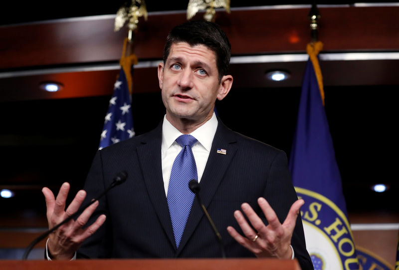 © Reuters. House Speaker Paul Ryan holds his weekly news conference in the U.S. Capitol in Washington