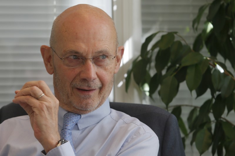 © Reuters. Former WTO head Lamy speaks during interview at Reuters Russia Investment summit in Moscow