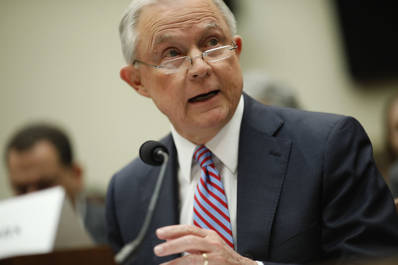 © Reuters. U.S. Attorney General Sessions testifies before a House Judiciary Committee oversight hearing on Capitol Hill in Washington