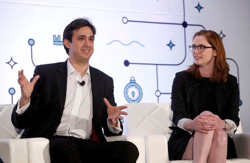 © Reuters. Tezos co-founder and CTO Arthur Breitman and his wife and co-founder Kathleen Breitman respond to questions during the Money 20/20 conference in Las Vegas