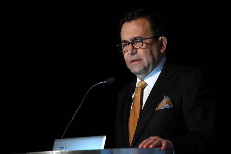 © Reuters. Mexican Economy Minister Ildefonso Guajardo delivers speech during the inauguration of the IP Statistics for Decision Makers (IPSDM) Forum in Mexico City