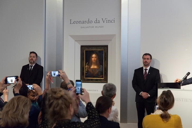 © Reuters. Quadro "Salvator Mundi" de Leonardo da Vinci é exibido na casa de leilões Christie's, em Nova York