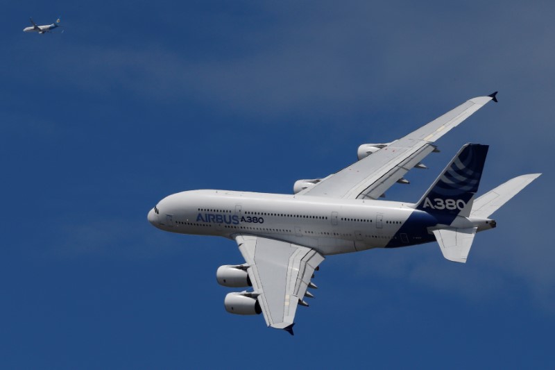© Reuters. Airbus A380 at Paris Air Show at Le Bourget Airport near Paris