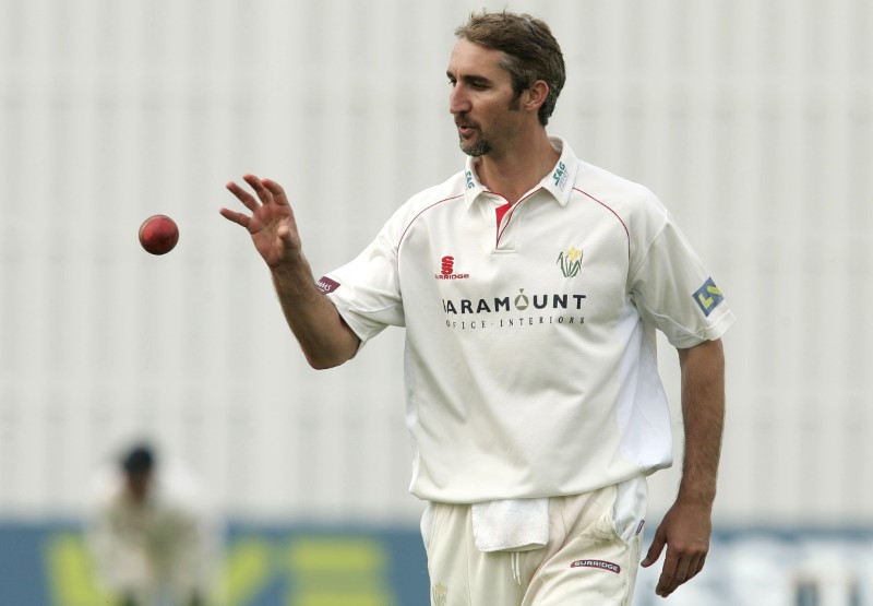 © Reuters. FILE PHOTO - Leicestershire v Glamorgan LV County Championship Division Two