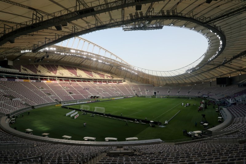 © Reuters. FILE PHOTO: A view shows the Khalifa International Stadium in Doha