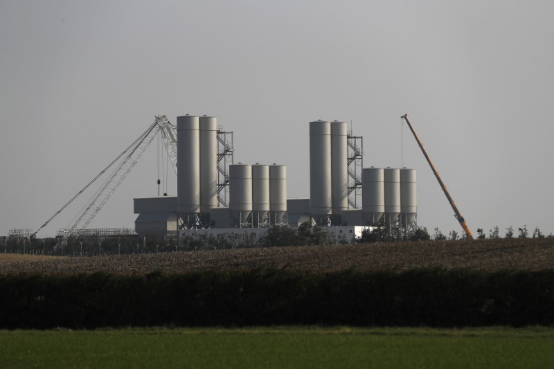 © Reuters. FILE PHOTO: Hinkley Point C nuclear power station site is seen near Bridgwater