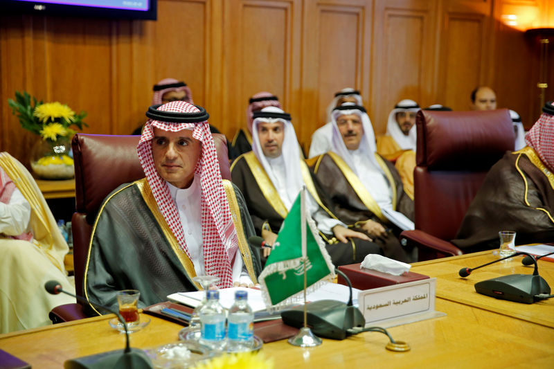 © Reuters. Saudi Arabia's Foreign Minister Adel al-Jubeir attends at the Arab League Foreign Ministers meeting at the request of Saudi Arabia, in Cairo