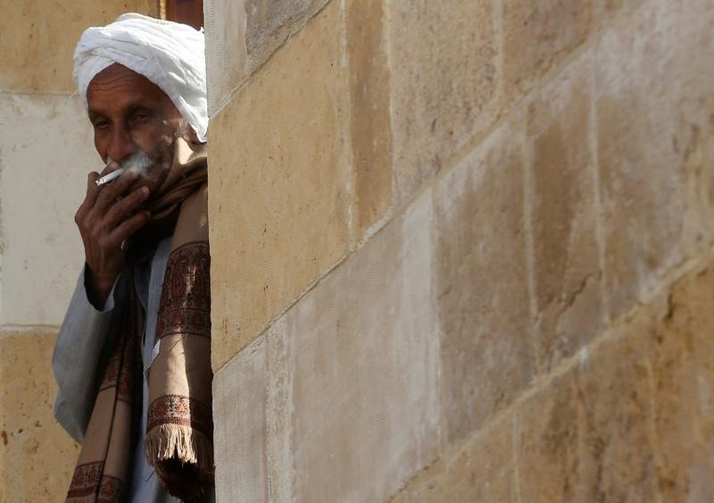 © Reuters. الشرقية للدخان المصرية ترفع أسعار 7 أصناف سجائر بين 12.5% و25%