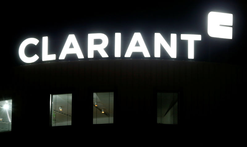 © Reuters. FILE PHOTO: Logo of Swiss specialty chemicals company Clariant is seen in Pratteln