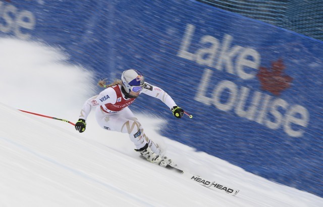 © Reuters. Alpine Skiing: 2017 Lake Louise Audi FIS Skiing Ladie's Downhill Training