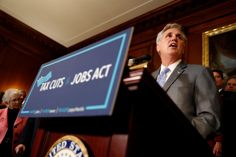 © Reuters. House Majority Leader Rep. Kevin McCarthy (R-CA) speaks at news conference announcing the passage of the "Tax Cuts and Jobs Act" at the U.S. Capitol in Washington