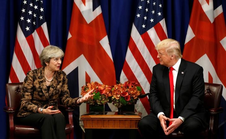 © Reuters. Trump reprende a May por sus críticas a haber compartido vídeos de extrema derecha