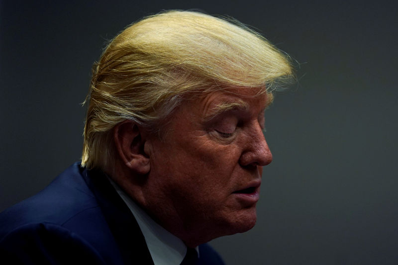 © Reuters. U.S. President Trump speaks with reporters after meeting with McConnell and Ryan at the White House in Washington