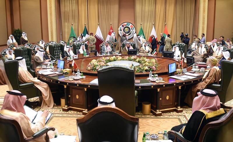 © Reuters. وزراء خارجية دول الخليج ينهون أول اجتماع لهم منذ أزمة قطر دون تصريحات