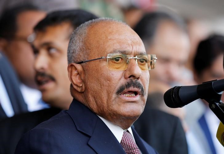 © Reuters. Ex-presidente Ali Abdullah Saleh faz discurso em Sanaa