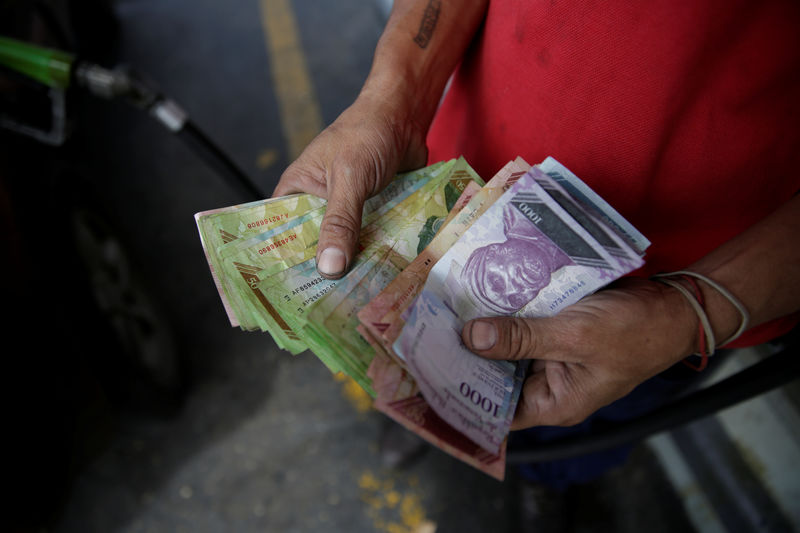 © Reuters. المعارضة:اقتصاد فنزويلا انكمش 12% في الأشهر التسعة الأولى من 2017