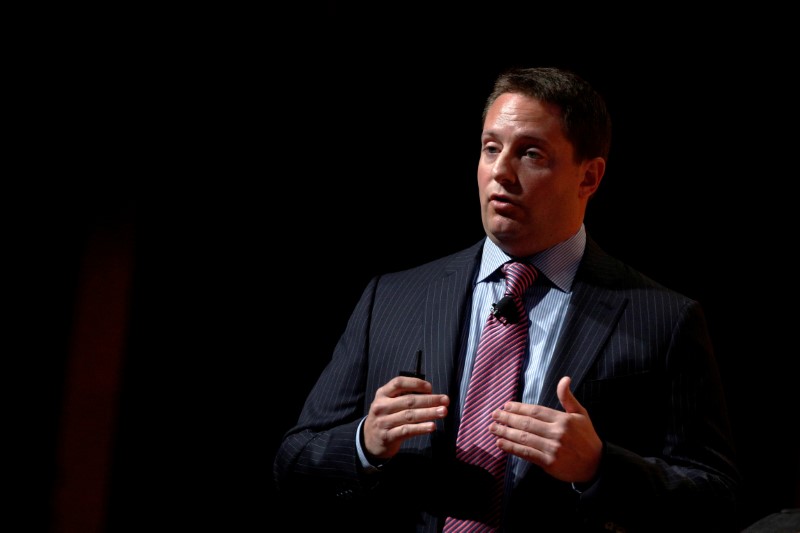 © Reuters. FILE PHOTO: Carson Block, Chief Investment Officer, Muddy Waters Capital, speaks at the Sohn Investment Conference in New York