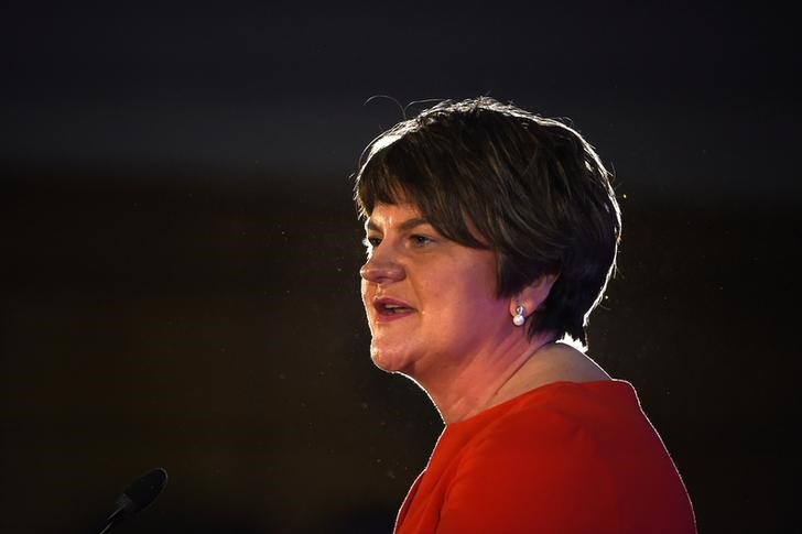© Reuters. DUP leader Arlene Foster speaks at her party's annual conference in Belfast