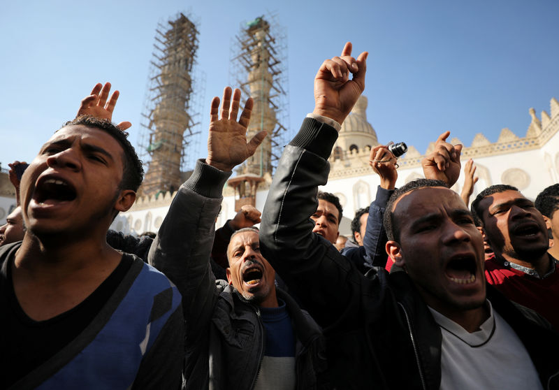 © Reuters. شيخ الأزهر ينضم للأصوات الداعية لانتفاضة بالقدس