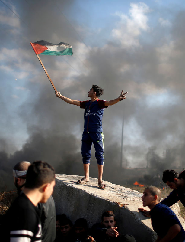 © Reuters. يوم غضب في الأراضي الفلسطينية والعالم الإسلامي بعد قرار القدس