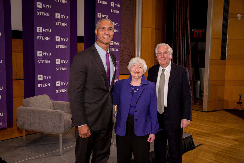 © Reuters. Henry, dean of New York UniversityÕs Stern School of Business, U.S. Federal Reserve Chair, Yellen, and former Bank of England Governor, King, pose at Stern in New York