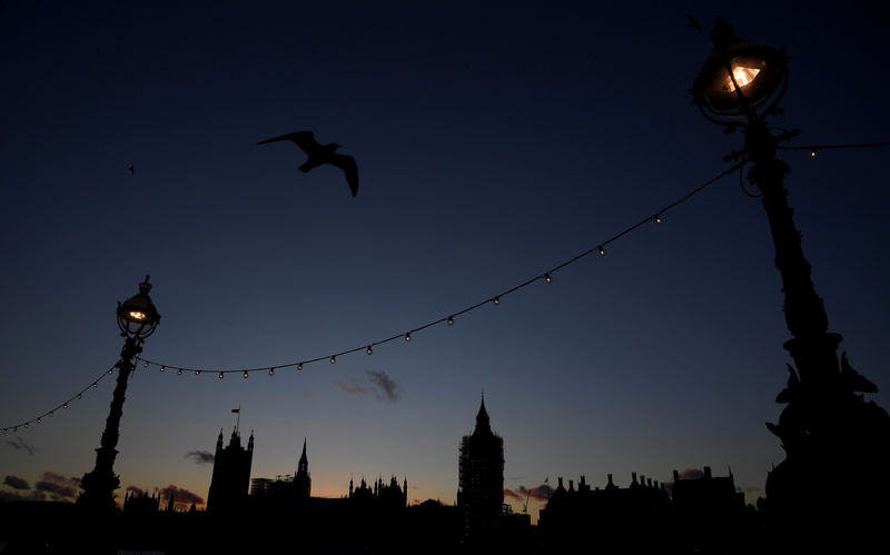 © Reuters. The Houses of Parliament are seen at dusk in London, Britain