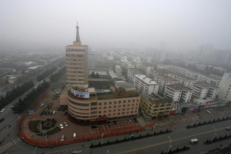 © Reuters. 8 مدن صينية تفشل في تحقيق أهداف جودة الهواء في أكتوبر ونوفمبر