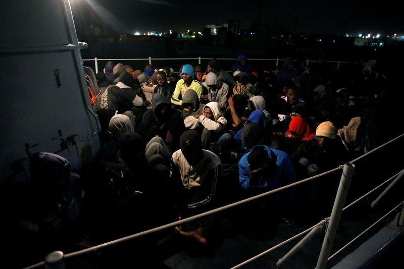 © Reuters. منظمة العفو تتهم أوروبا بالتحريض على انتهاكات حقوق المهاجرين في ليبيا