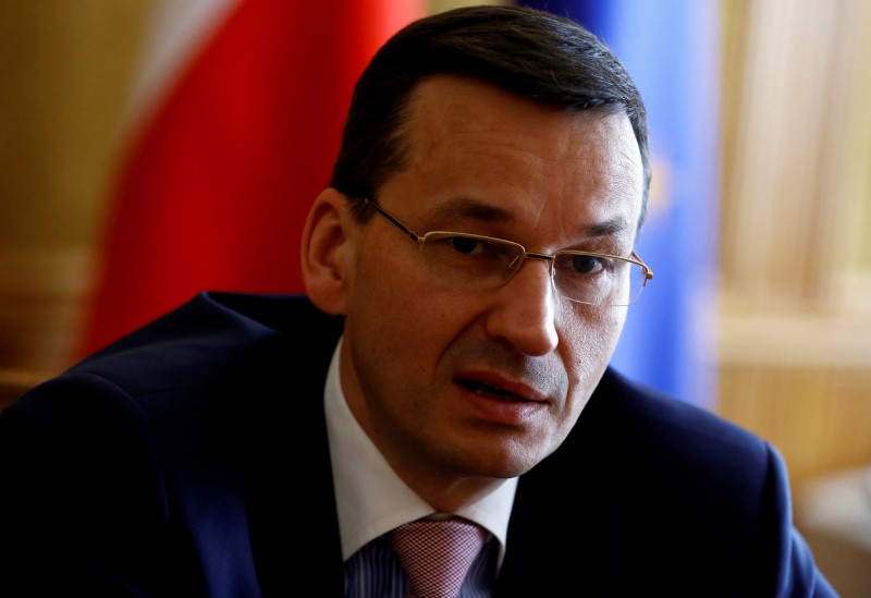© Reuters. FILE PHOTO: Deputy Prime Minister Morawiecki speaks at the Reuters Central & Eastern Europe Investment Summit at his office in Warsaw