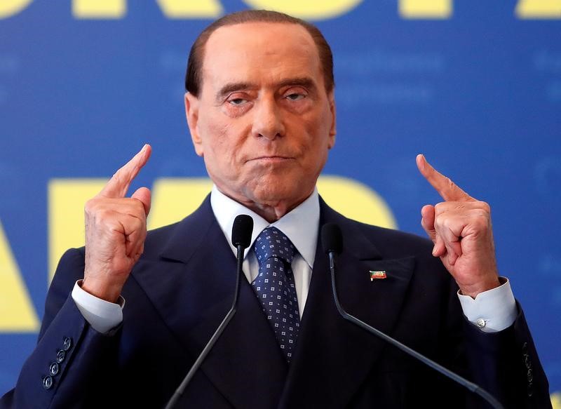© Reuters. إيطاليا تجري انتخابات عامة في مارس على الأرجح