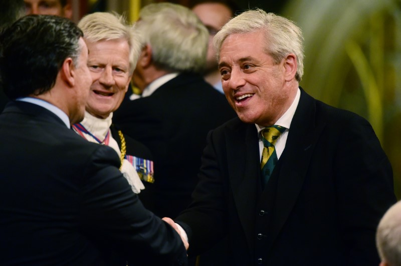 © Reuters. John Bercow, Speaker of the House of Commons, shakes hands with Britain's Secretary of State for International Trade Liam Fox ahead of a speech from Spain's King Felipe at the Palace of Westminster in London