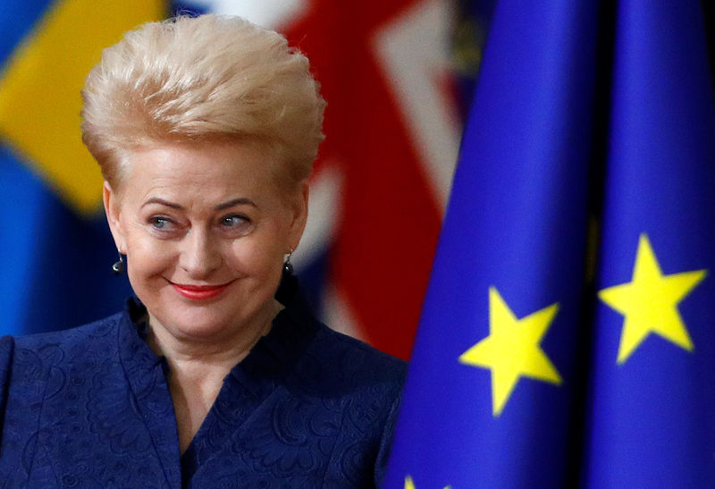 © Reuters. Lithuanian President Dalia Grybauskaite arrives to attend the EU summit in Brussels