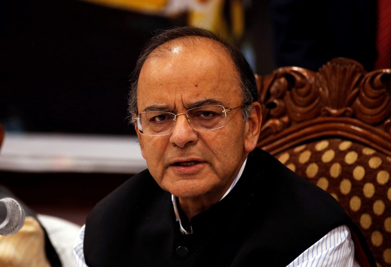 © Reuters. FILE PHOTO: India's Finance and Defence Minister Arun Jaitley attends a two-day meeting of the Goods and Services Tax (GST) Council in Srinagar