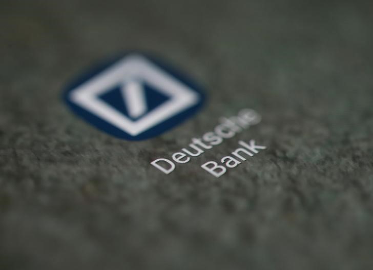 © Reuters. The Deutsche Bank app logo is seen on a smartphone in this illustration