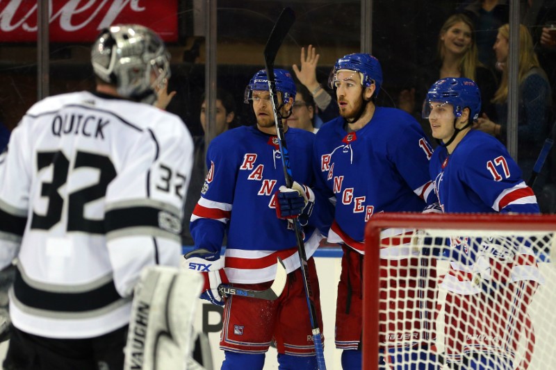 © Reuters. NHL: Los Angeles Kings at New York Rangers