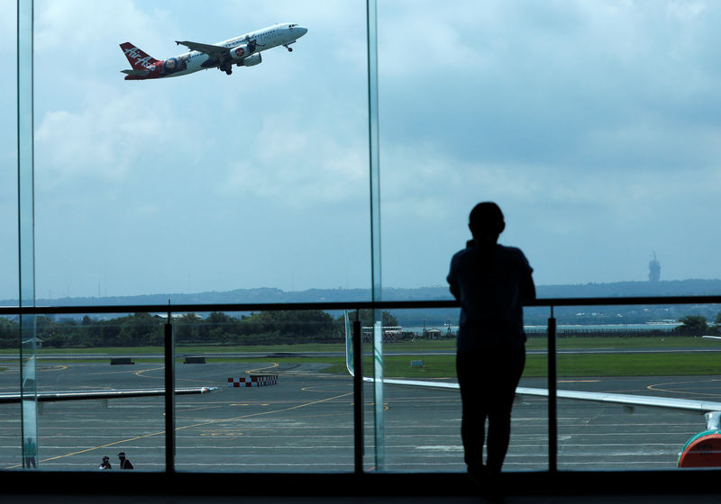 © Reuters. Las agresiones sexuales en vuelos no se denuncian; las aerolíneas deben intensificar esfuerzos
